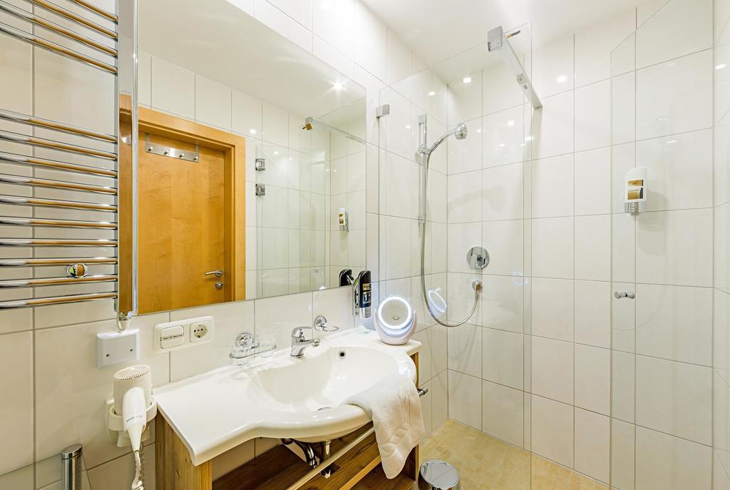 Apart-Hotel Bergkoenig Fiss Ngoại thất bức ảnh