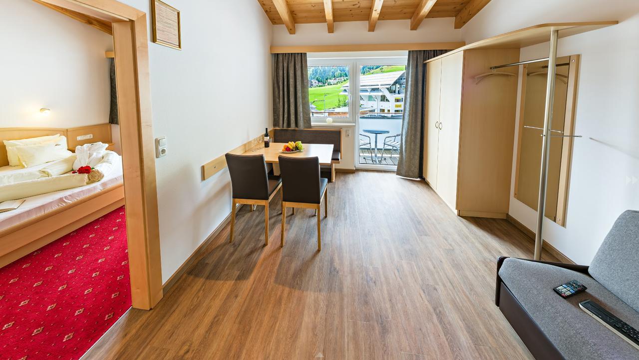 Apart-Hotel Bergkoenig Fiss Ngoại thất bức ảnh